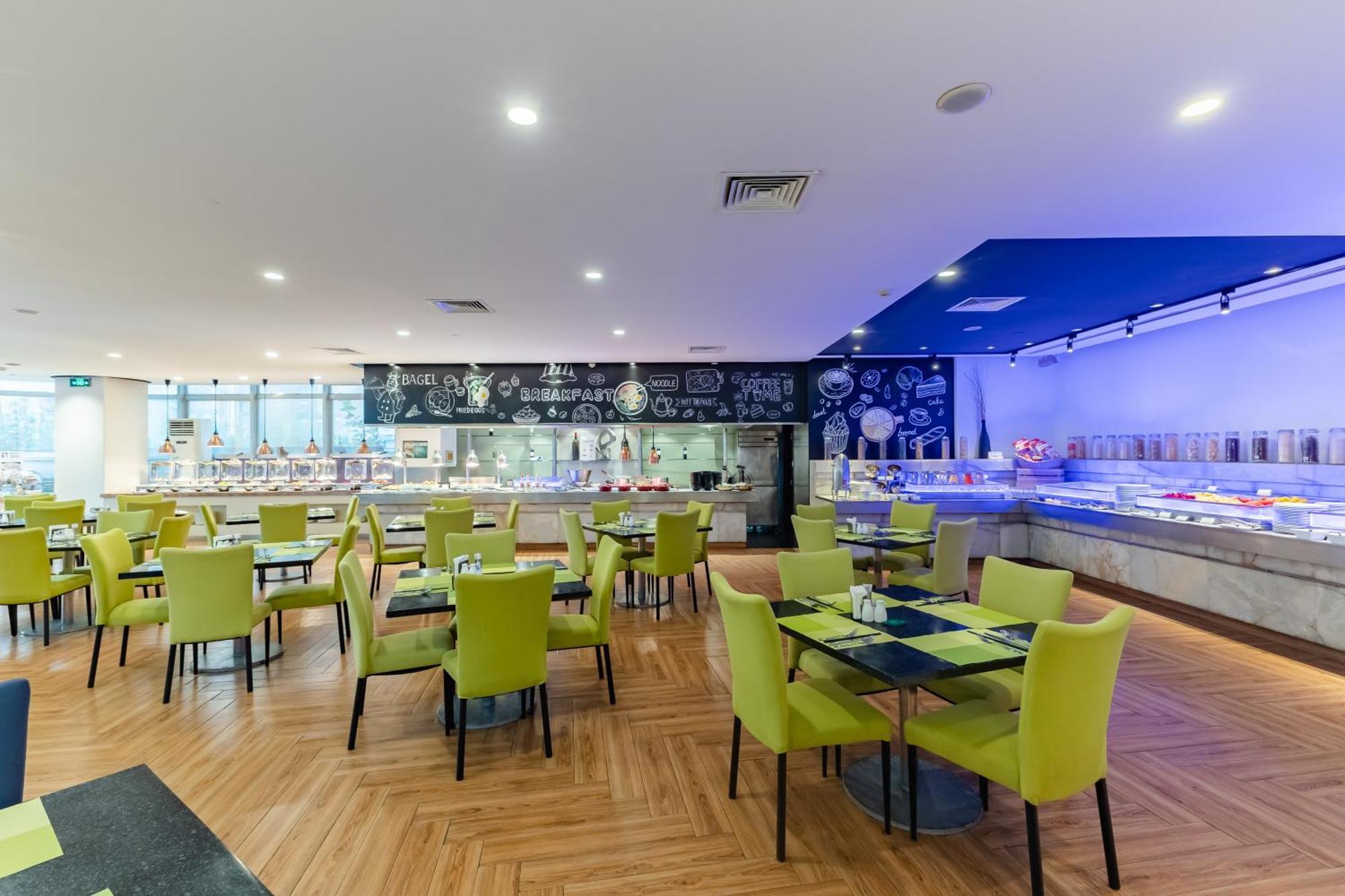 Holiday Inn Shanghai Vista By Ihg Exterior foto
